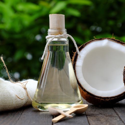 Làm Mới Ví Da Bằng Dầu Dừa Hoặc Dầu Ô Liu