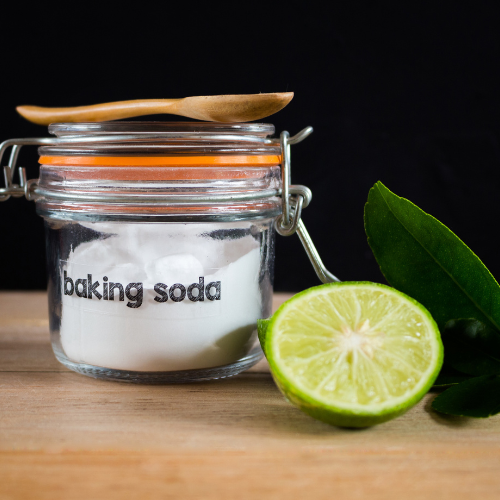 Sử Dụng Baking Soda Khử Vết Dầu